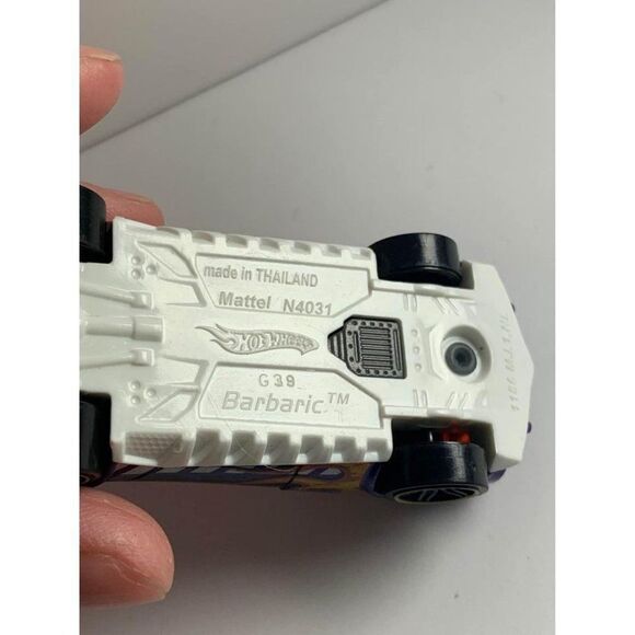 2014 ATTACK PACK Multi Exclusive BARBARIC Purple - Picture 7 of 8